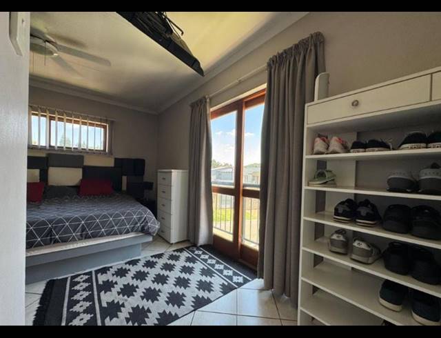 2 BEDROOM SECTIONAL TITLE FOR SALE IN MEYERSDAL